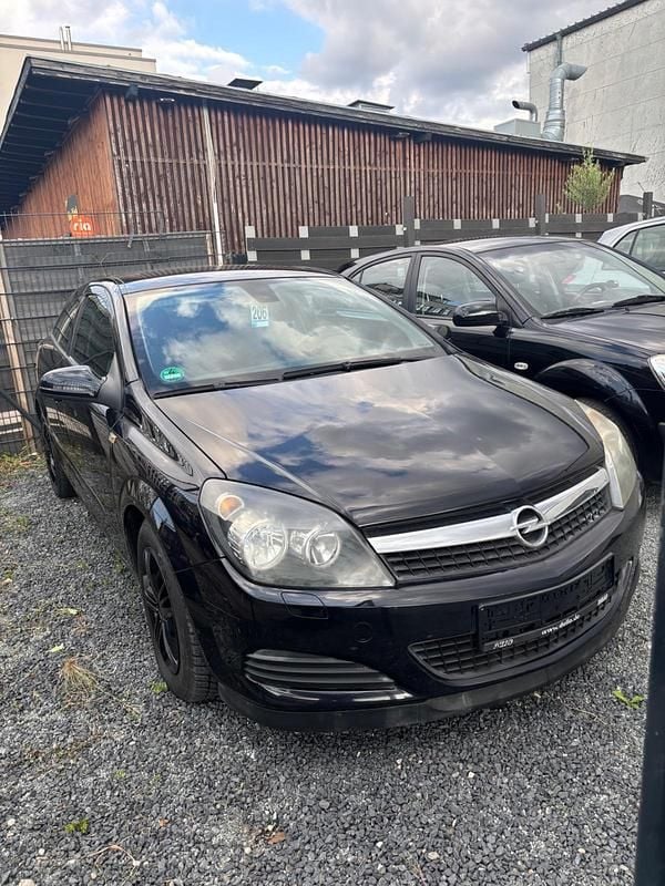 Gebraucht Opel Astra 90 PS (66 kW) 2007 Schwarz Limousine