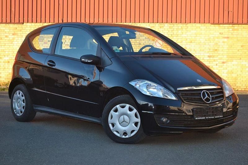 Gebraucht Mercedes A160 Elegance 95 PS (69 kW) 2010 Schwarz Van / Kleinbus