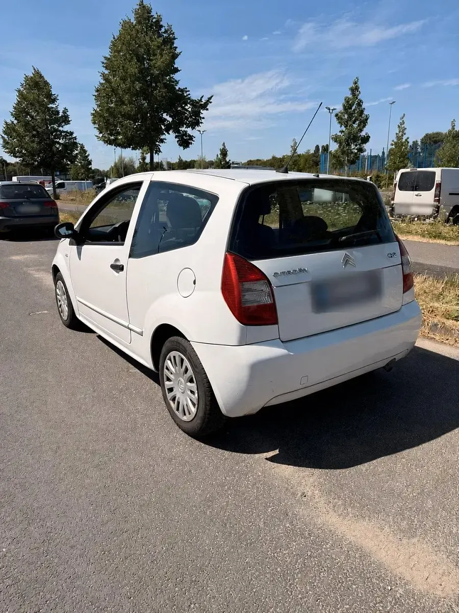 Gebraucht Citroën C2 60 PS (44 kW) 2009 Weiß Kleinwagen