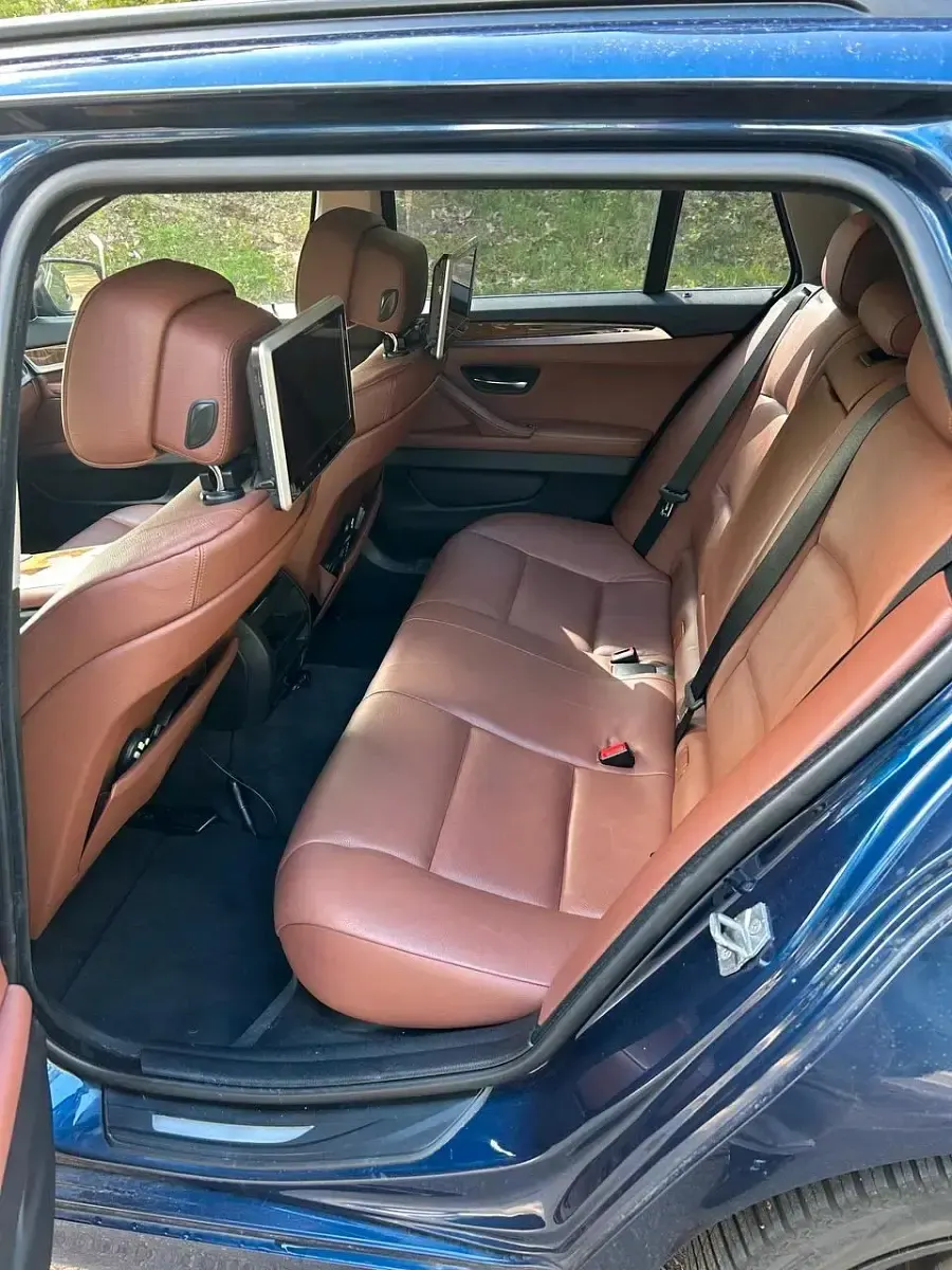 Gebraucht BMW 520 184 PS (135 kW) 2012 Blau Kombi
