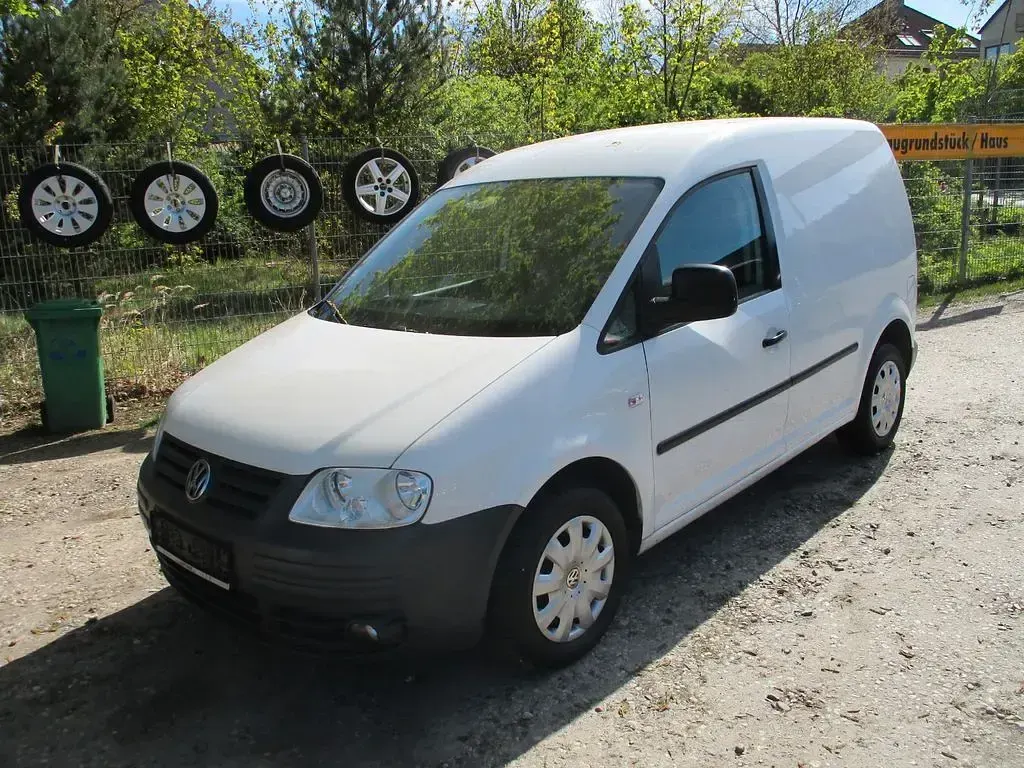 Usata VW Caddy 75 CV (55 kW) 2011 Bianco Monovolume