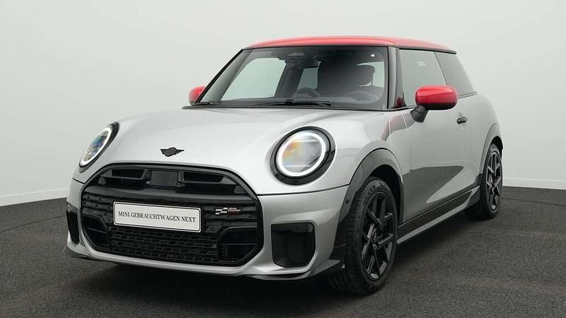 Grau Gebraucht 2024 Mini John Cooper Works Kleinwagen | 27.564 € (Guter Preis) - Bild 1/4