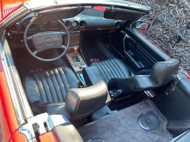 Gebraucht Mercedes 560 230 PS (169 kW) 1986 Rot Cabrio
