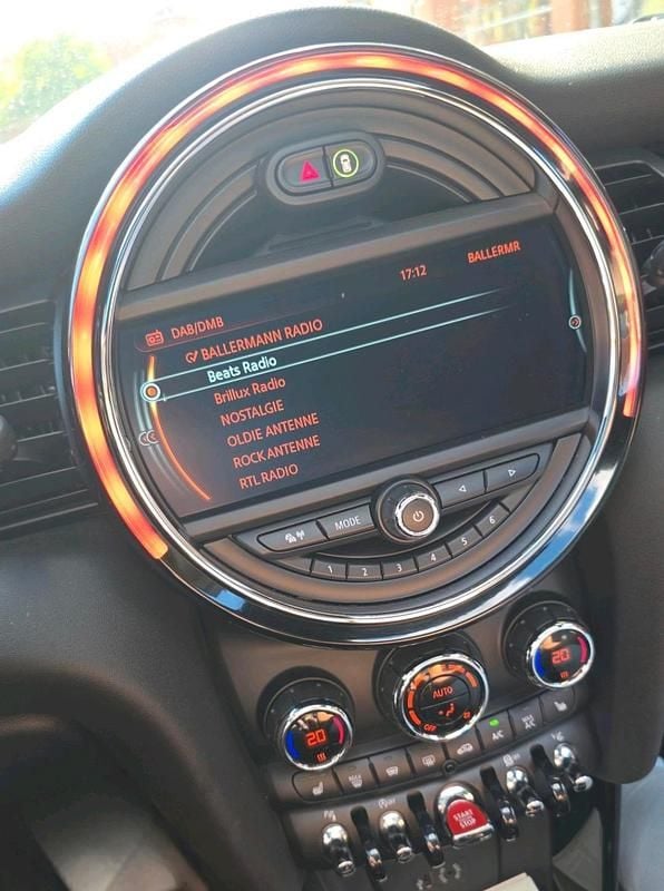 Gebraucht Mini John Cooper Works 210 PS (154 kW) 2016 Grau Kleinwagen