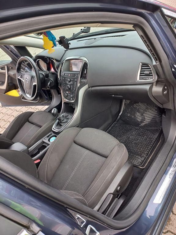 Gebraucht Opel Astra Cosmo 125 PS (91 kW) 2010 Blau Limousine