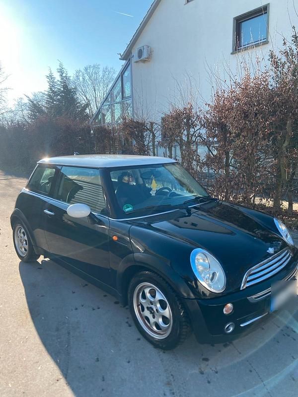 Gebraucht Mini Cooper 115 PS (84 kW) 2005 Schwarz Kleinwagen
