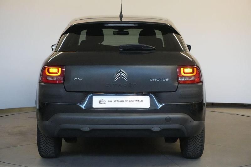 Gebraucht Citroën C4 Shine 110 PS (80 kW) 2017 Schwarz SUV