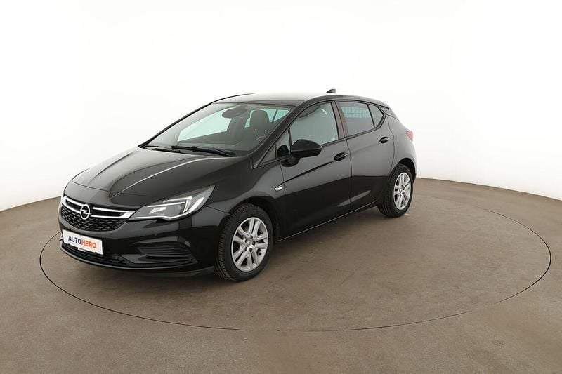 Gebraucht Opel Astra Edition 125 PS (91 kW) 2018 Limousine