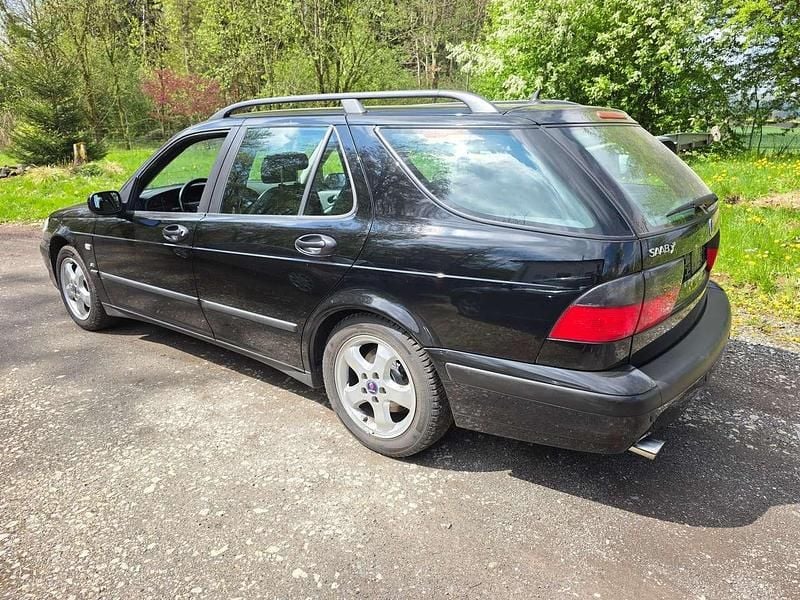 Second-hand Saab 9-5 211 CP (155 kW) 2000 Negru Break