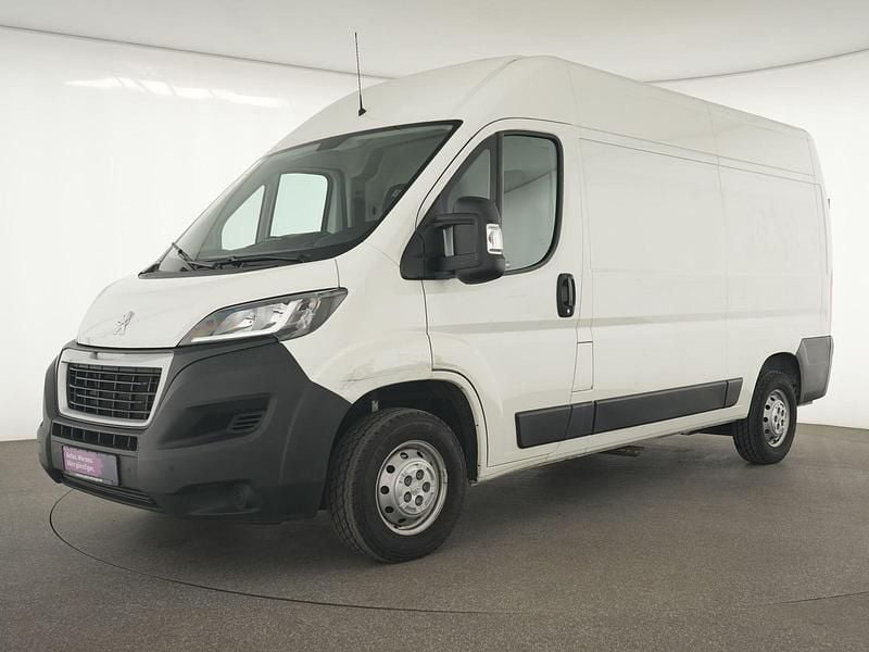 Weiss Gebraucht 2020 Peugeot Boxer Van | 19.998 € (Superpreis) - Bild 1/4