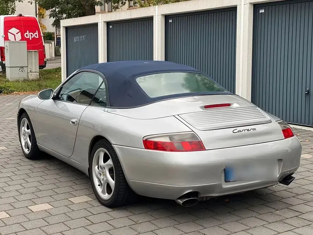 Gebraucht Porsche 911 300 PS (220 kW) 2001 Silber Cabrio