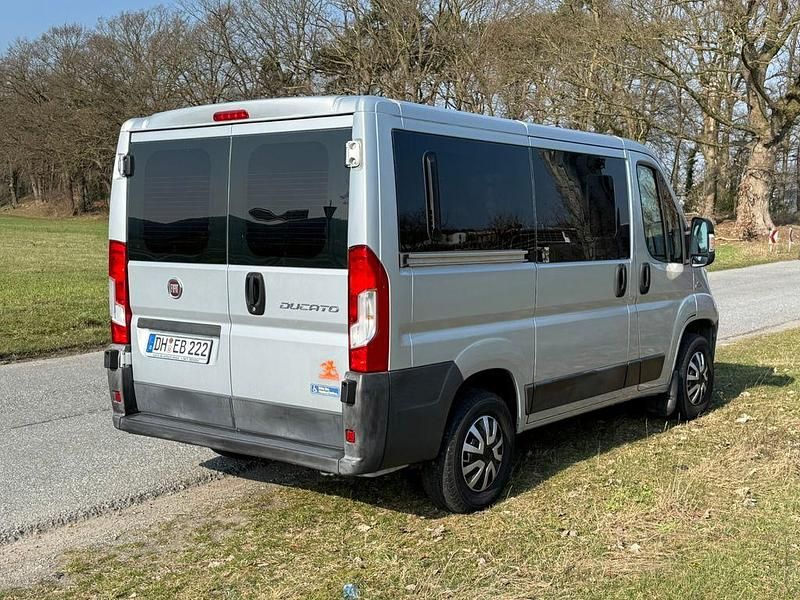Gebraucht Fiat Ducato 116 PS (85 kW) 2015 Silber Van