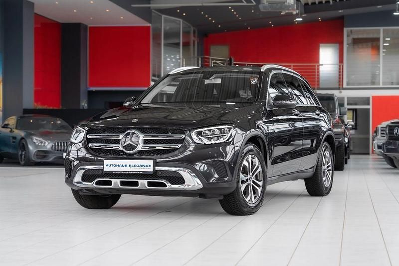 Andere Gebraucht 2020 Mercedes GLC200 Business SUV | 31.980 € (Fairer Preis) - Bild 1/4