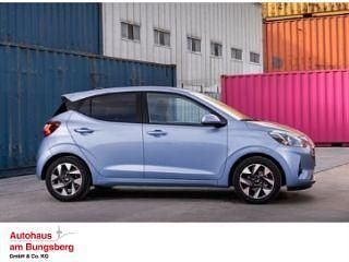 Rot Neu 2025 Hyundai i10 Trend Kleinwagen | 18.490 € (Etwas zu teuer) - Bild 1/2