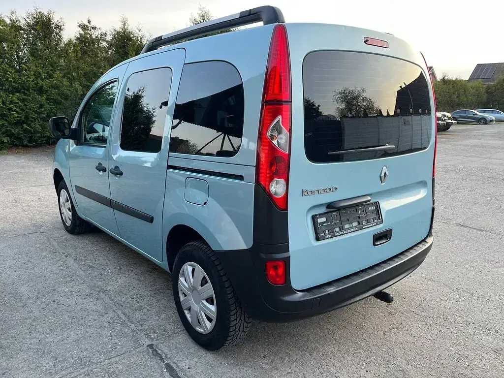 Gebraucht Renault Kangoo Expression 106 PS (77 kW) 2008 Blau islande Van / Kleinbus
