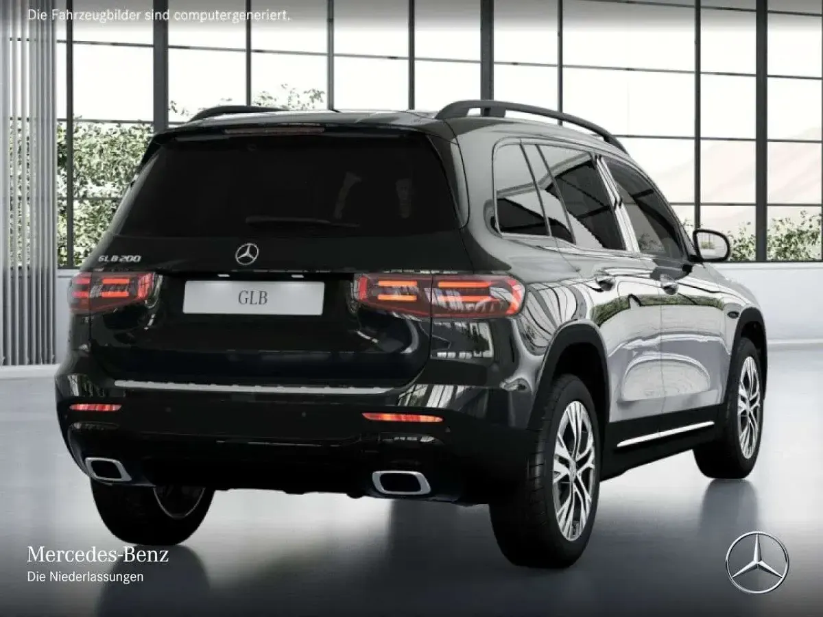 Gebraucht Mercedes GLB200 Progressive 163 PS (119 kW) 2025 Nachtschwarz SUV