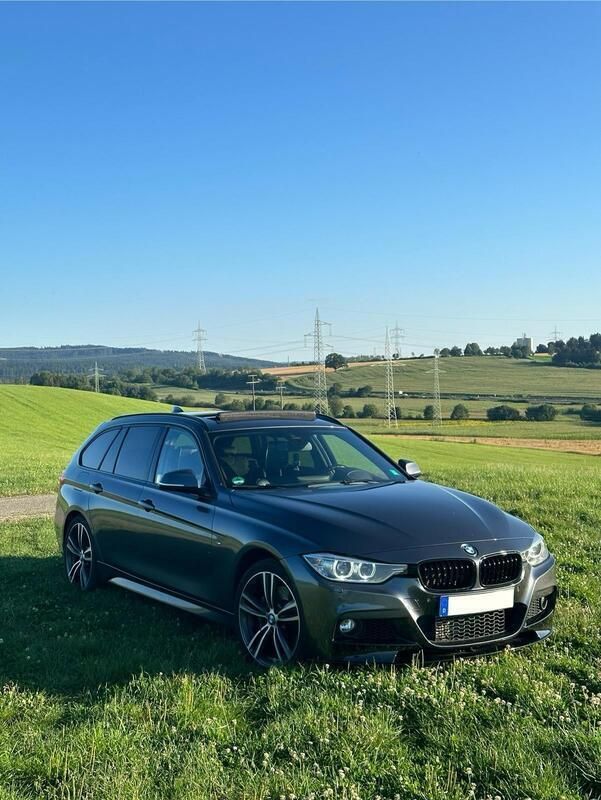 Grau Gebraucht 2014 BMW 335 Shadowline Kombi | 21.700 € (Teuer) - Bild 1/4