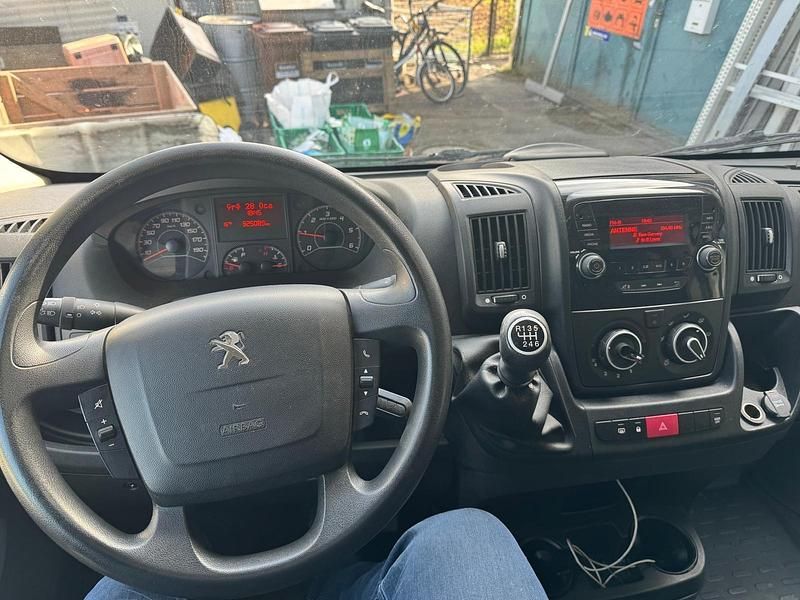 Gebraucht Peugeot Boxer 163 PS (119 kW) 2017 Van
