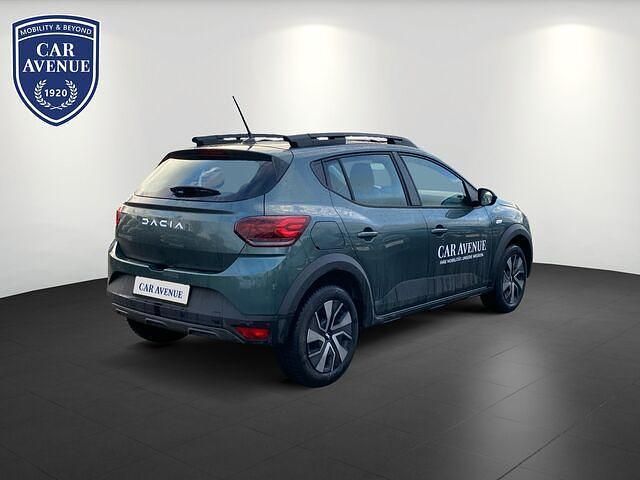 Gebraucht Dacia Sandero Expression 91 PS (66 kW) 2025 Grün grau Limousine