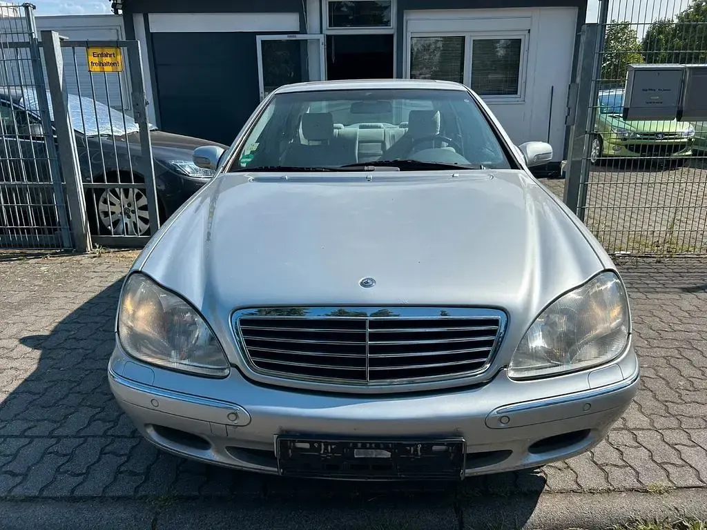 Gebraucht Mercedes S320 224 PS (164 kW) 1999 Silber Limousine