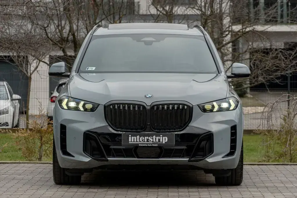 Gebraucht BMW X5 M Sport 352 PS (258 kW) 2026 Grau SUV