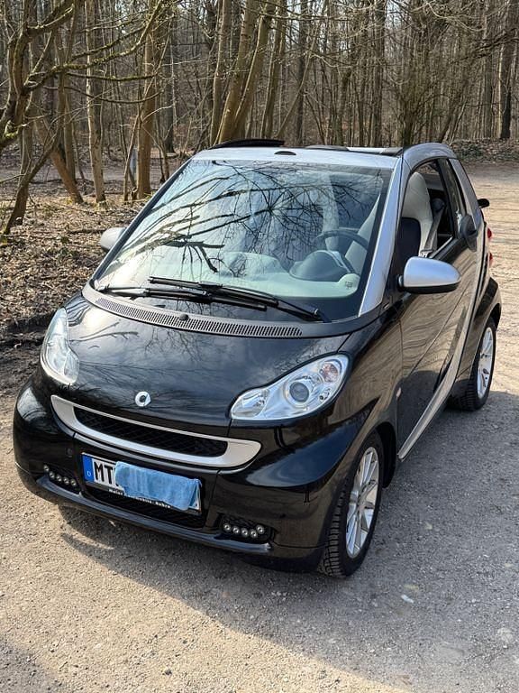 Gebraucht Smart ForTwo Cabrio Passion 71 PS (52 kW) 2012 Schwarz Cabrio