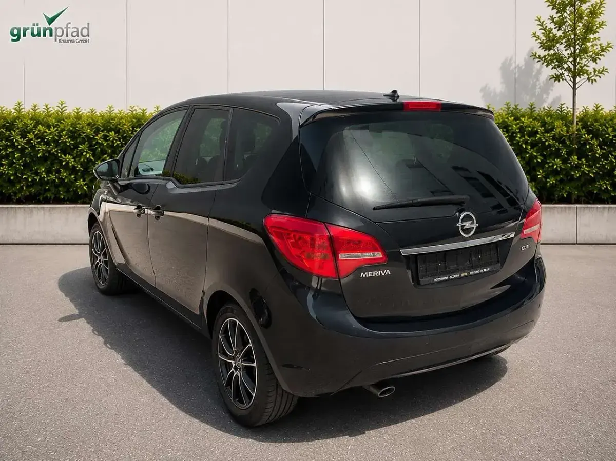 Gebraucht Opel Meriva 131 PS (96 kW) 2012 Saphirschwarz mineraleffekt Van / Kleinbus