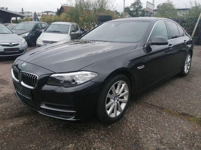 Gebraucht 2015 BMW 520 Luxury Line Limousine | 14.490 € (Fairer Preis) - Bild 1/4