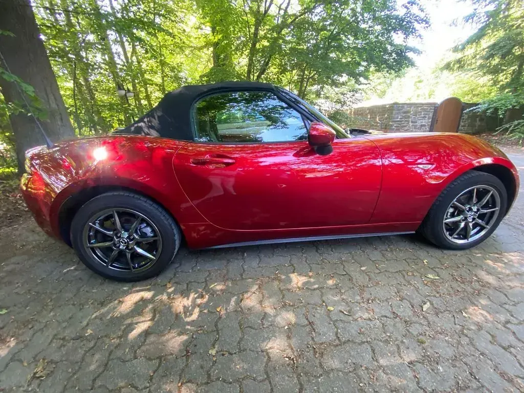 Gebraucht Mazda MX5 132 PS (97 kW) 2020 Rot Cabrio