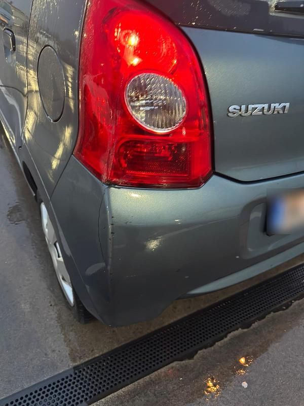 Gebraucht Suzuki Alto 68 PS (50 kW) 2010 Grau Kleinwagen