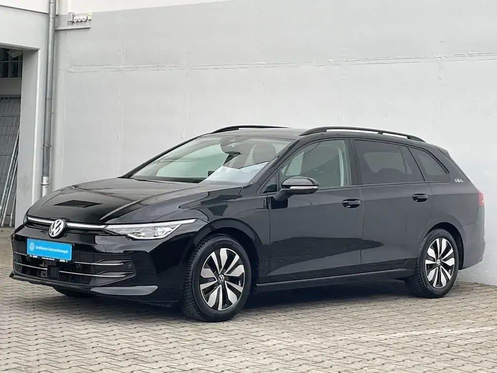 Usata VW Golf VIII Goal 150 CV (110 kW) 2025 Nero Station wagon