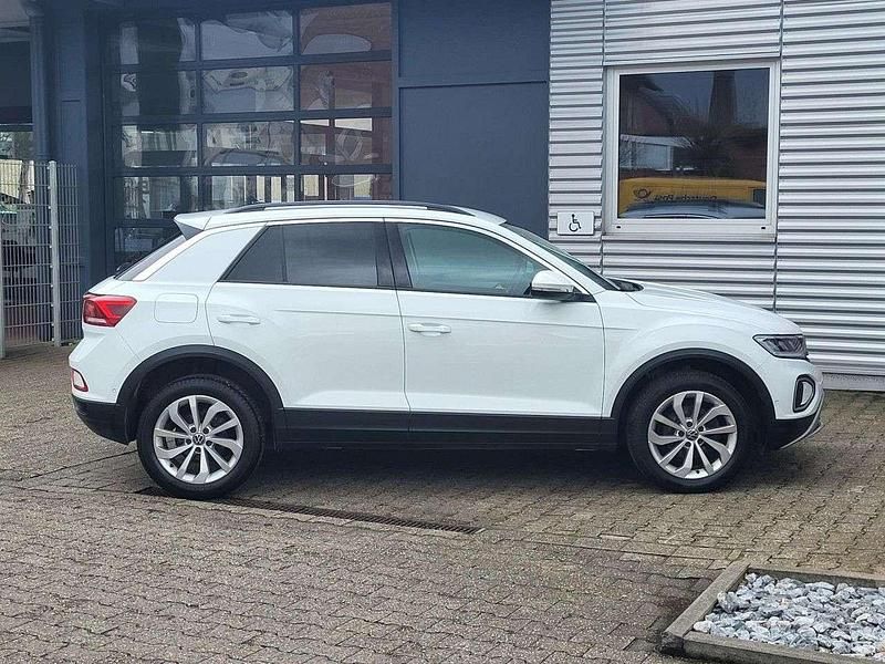 Gebraucht VW T-Roc Life 110 PS (80 kW) 2022 Weiß SUV