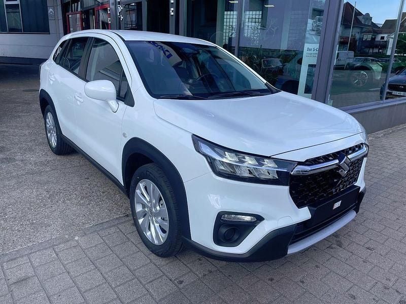 Neu Suzuki SX4 S-Cross 110 PS (80 kW) 2026 Weiß SUV