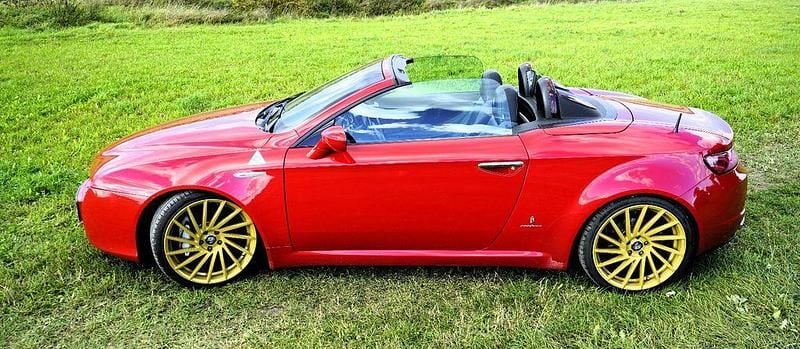 Gebraucht Alfa Romeo Spider 209 PS (153 kW) 2009 Rot Cabrio