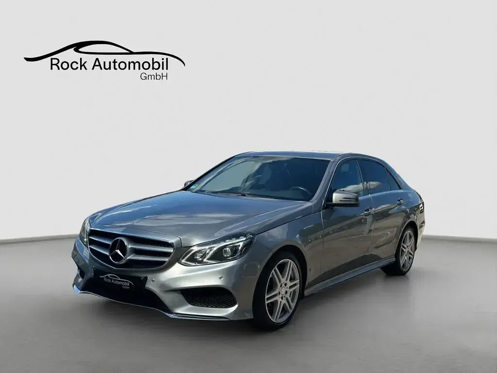 Gebraucht Mercedes E250 AMG line 204 PS (150 kW) 2015 Silber Limousine