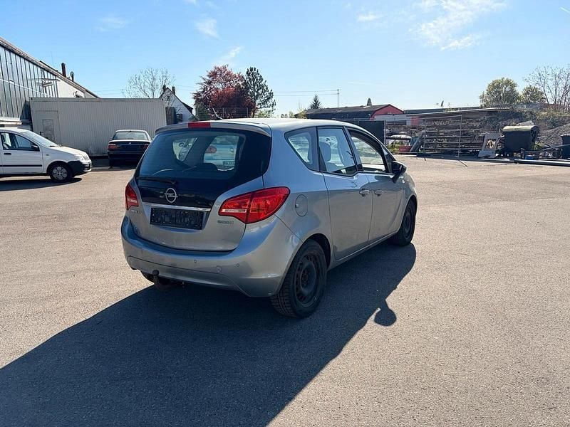 Second-hand Opel Meriva 120 CP (88 kW) 2010 Gri Monovolum
