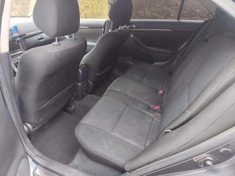 Gebraucht Toyota Avensis Sol 147 PS (108 kW) 2006 Grau Limousine