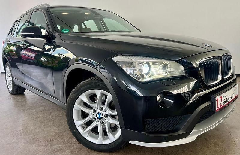 Schwarz Gebraucht 2015 BMW X1 Advantage SUV | 12.990 € (Guter Preis) - Bild 1/4