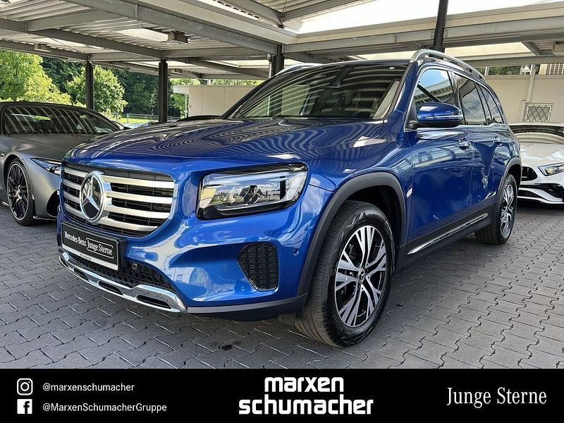 Blau Gebraucht 2024 Mercedes GLB220 SUV | 43.340 € (Guter Preis) - Bild 1/4