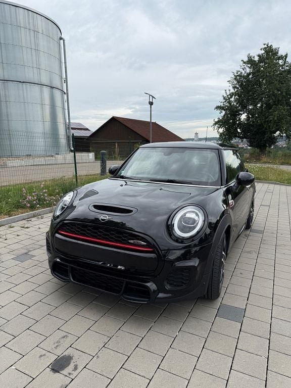 Gebraucht Mini John Cooper Works 231 PS (169 kW) 2018 Schwarz Kleinwagen