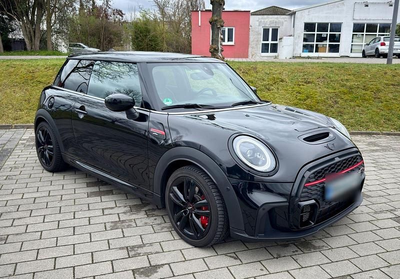 Gebraucht Mini John Cooper Works 231 PS (169 kW) 2021 Schwarz Kleinwagen