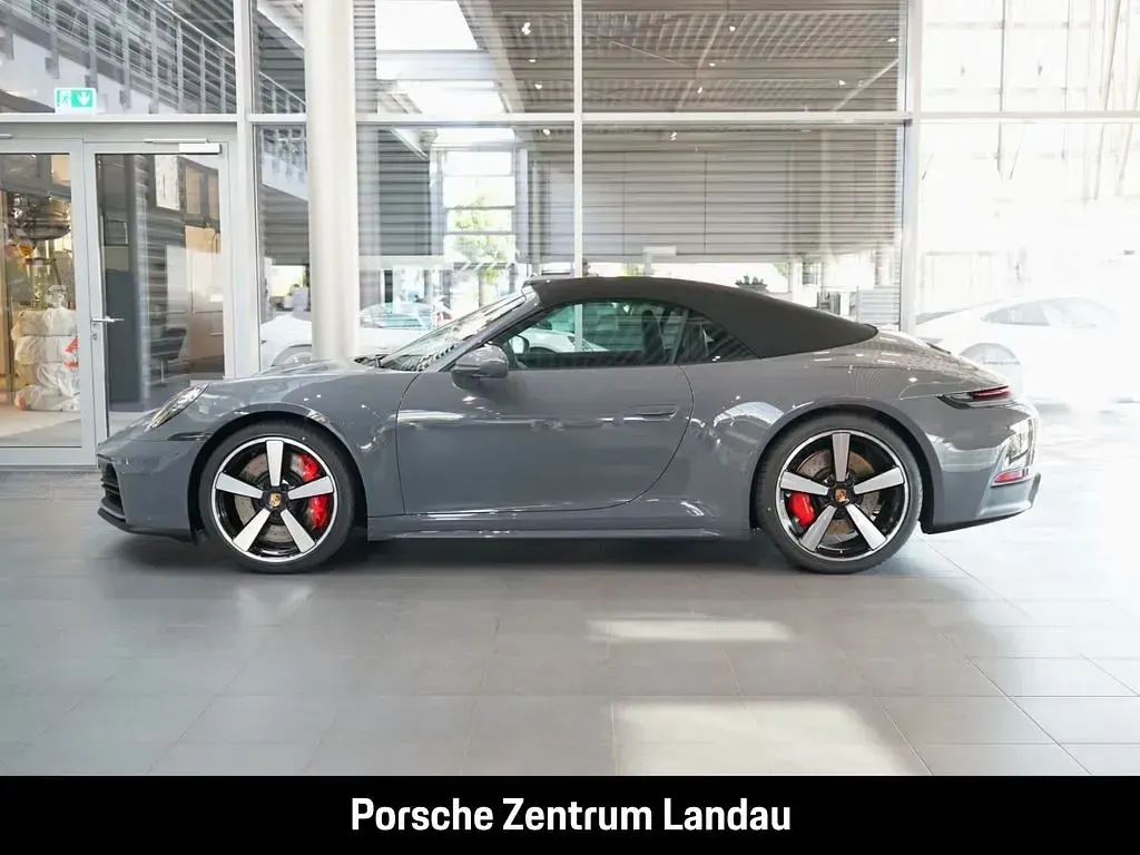 Gebraucht Porsche 911 Carrera S Cabriolet 480 PS (353 kW) 2025 Grau Cabrio