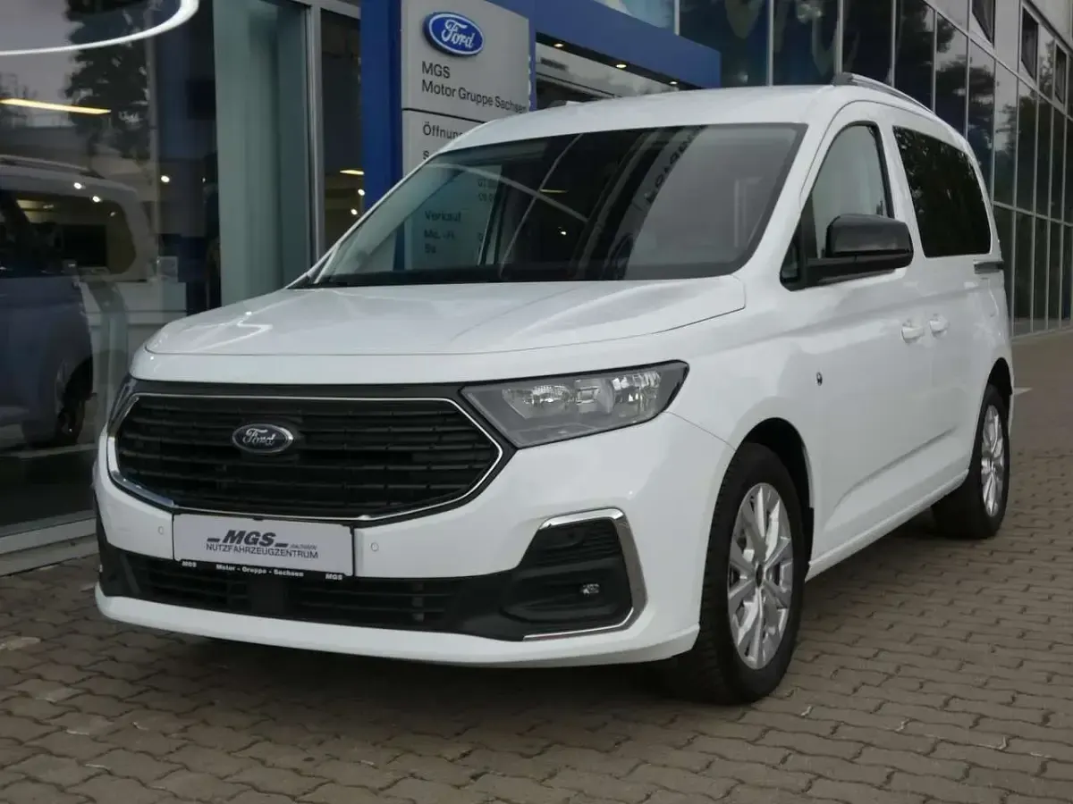 Neu Ford Tourneo Connect Titanium 122 PS (89 kW) 2026 Frozen white Van / Kleinbus