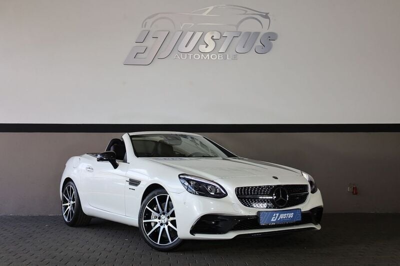 Weiß Gebraucht 2019 Mercedes SLC43 AMG AMG Coupé | 39.900 € (Superpreis) - Bild 1/4