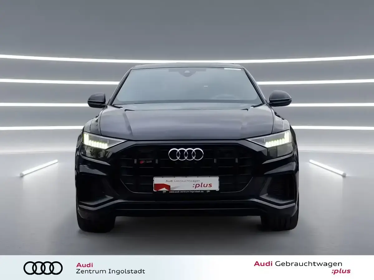 Gebraucht Audi SQ8 S-Line 507 PS (372 kW) 2022 Mythosschwarz metallic SUV