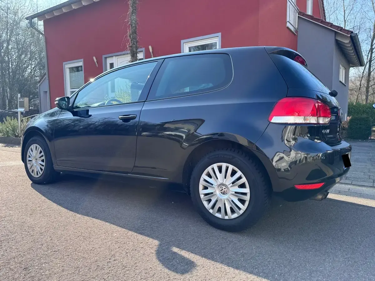 Gebraucht VW Golf VI 122 PS (89 kW) 2009 Schwarz Kleinwagen