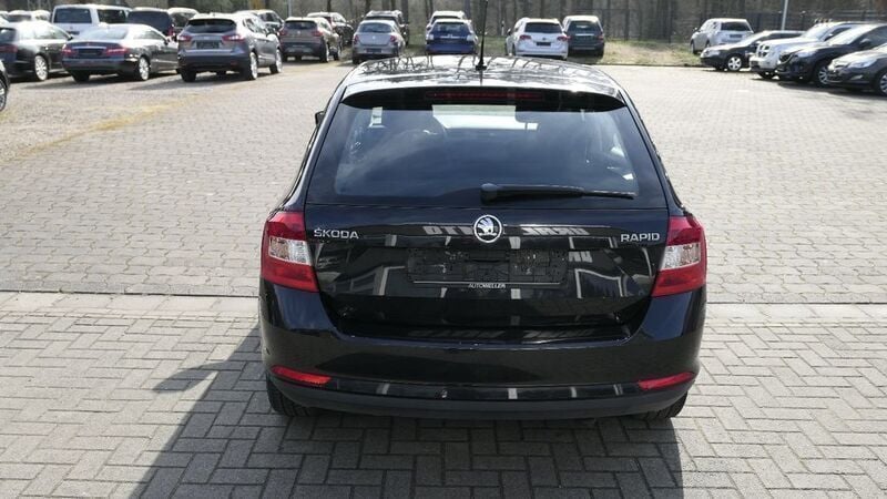 Gebraucht Skoda Rapid Cool Edition 90 PS (66 kW) 2015 Schwarz Limousine