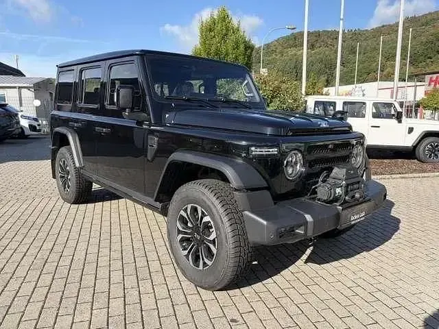 Neu BAW 212 166 PS (122 kW) 2026 Grün SUV