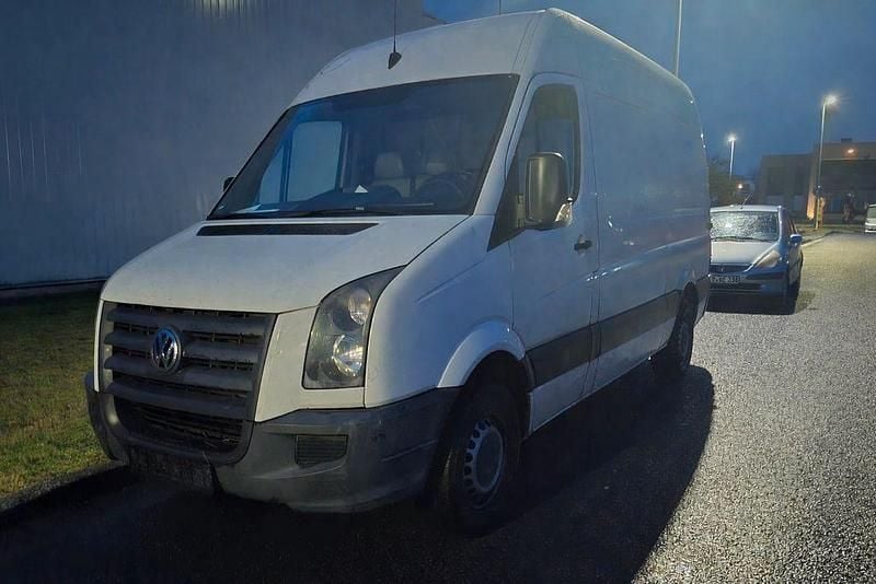 Gebraucht VW Crafter 136 PS (100 kW) 2010 Grau Van