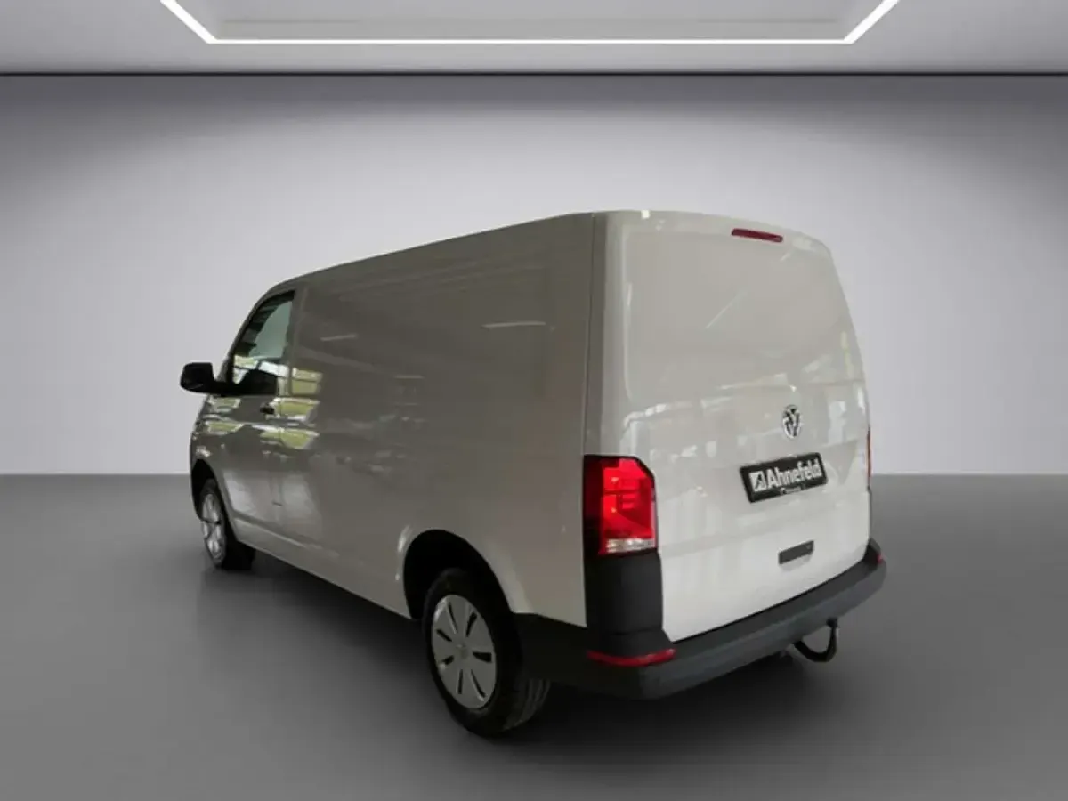Gebraucht VW Transporter 150 PS (110 kW) 2024 Candy weiss Van